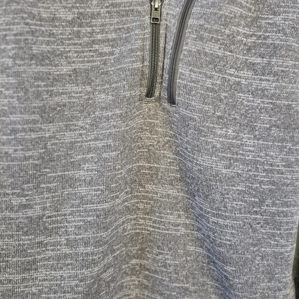 Patagonia Grey Quarter Zip Sweatshirt - Picture 3 of 9